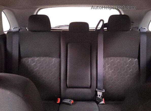 JA4AR3AU9LU022275 2020 MITSUBISHI OUTLANDER Silver Widok tylnych siedzeń