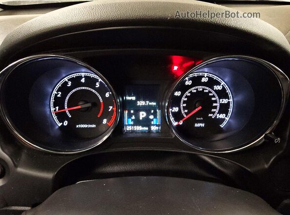 JA4AR3AU9LU022275 2020 MITSUBISHI OUTLANDER Silver Widok zestawu wskaźników