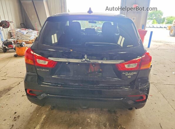 JA4AR3AW0JU014046 2018 MITSUBISHI OUTLANDER Черный Вид сзади