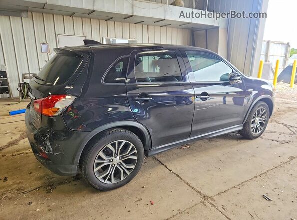 JA4AR3AW0JU014046 2018 MITSUBISHI OUTLANDER Черный Задняя правая четверть