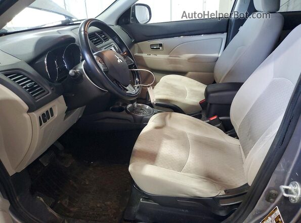 JA4AR3AWXHZ043650 2017 MITSUBISHI OUTLANDER Gray Vista interior delantera