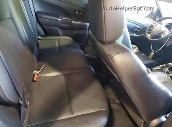 JA4AR4AW0JZ028523 2018 MITSUBISHI OUTLANDER Gray Սալոնի հետևի տեսք
