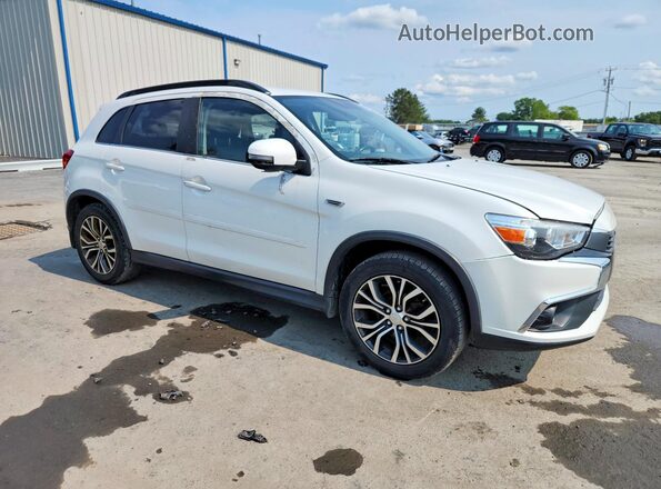 JA4AR4AW2HZ021261 2017 MITSUBISHI OUTLANDER White Դիմացի տեսք