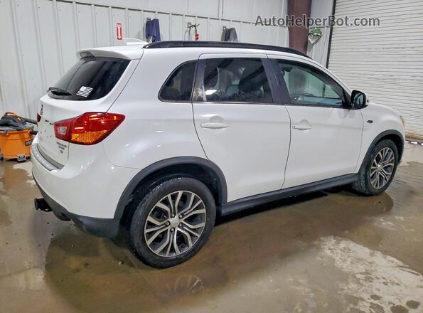 JA4AR4AW4HZ054312 2017 MITSUBISHI OUTLANDER White Tył prawy