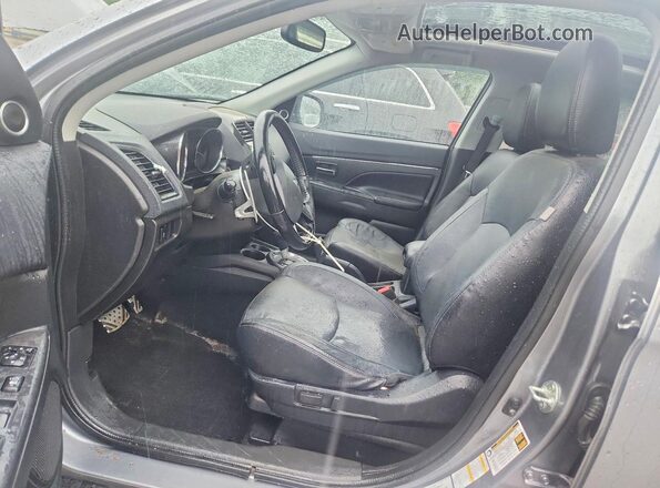 JA4AR4AW5GZ023603 2016 MITSUBISHI OUTLANDER Серебряный Вид салона спереди