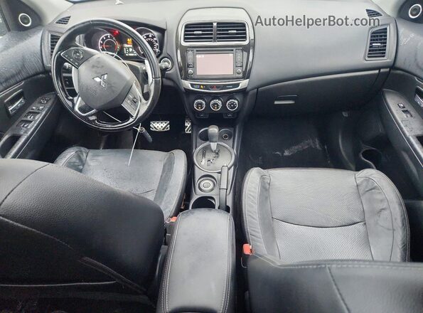 JA4AR4AW5GZ023603 2016 MITSUBISHI OUTLANDER Серебряный Вид панели приборов