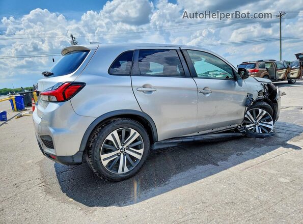 JA4ARUAU4MU014723 2021 MITSUBISHI OUTLANDER Silver Задня права чверть