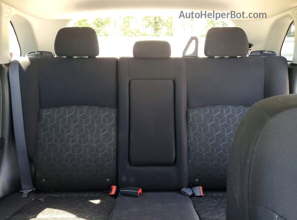 JA4ARUAU6MU030924 2021 MITSUBISHI OUTLANDER Silver Հետևի նստատեղերի տեսք
