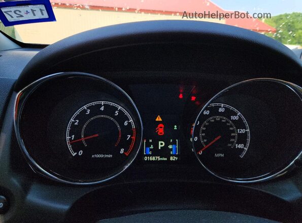 JA4ARUAU7TU003231 2026 MITSUBISHI OUTLANDER Gray Vista del cuadro de instrumentos