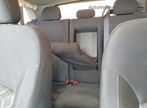 JA4ARUAU7TU028503 2026 MITSUBISHI OUTLANDER Silver უკანა სავარძლების ხედი