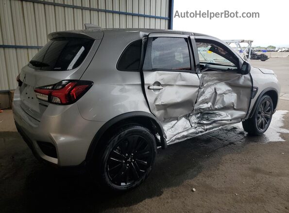 JA4ARUAU7TU028503 2026 MITSUBISHI OUTLANDER Silver 
