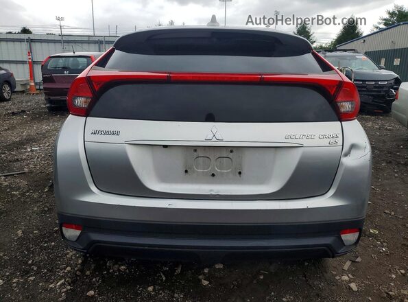 JA4AS3AA4JZ040967 2018 MITSUBISHI ECLIPSE Silver Вид ззаду