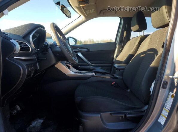 JA4AT4AA4JZ048750 2018 MITSUBISHI ECLIPSE Gray Вид салону спереду