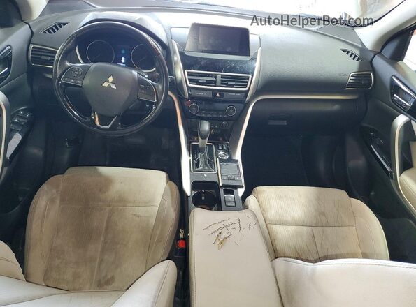 JA4AT5AA5JZ040355 2018 MITSUBISHI ECLIPSE Серебряный Вид панели приборов
