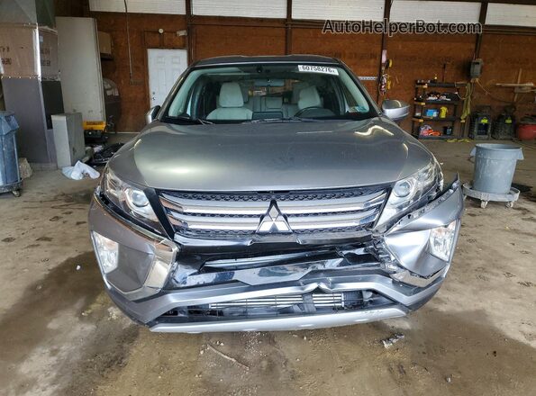 JA4AT5AA5JZ040355 2018 MITSUBISHI ECLIPSE Серебряный Вид спереди