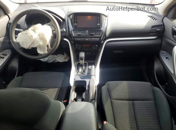 JA4ATUAA8RZ041246 2024 MITSUBISHI ECLIPSE Red Vista del salpicadero