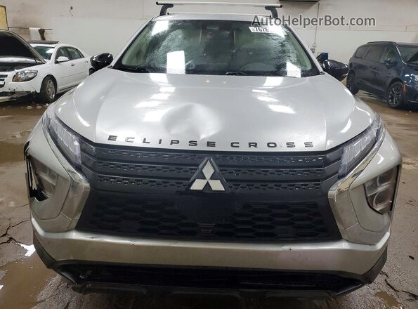 JA4ATVAA4PZ001135 2023 MITSUBISHI ECLIPSE Silver Widok z przodu