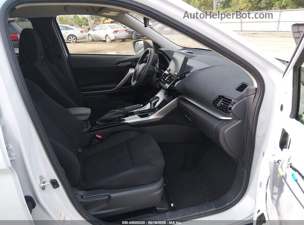 JA4ATVAA4PZ048228 2023 MITSUBISHI ECLIPSE CROSS White Вид салону спереду