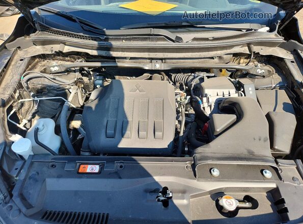 JA4ATVAA7SZ615802 2025 MITSUBISHI ECLIPSE Black Սալոնի հետևի տեսք