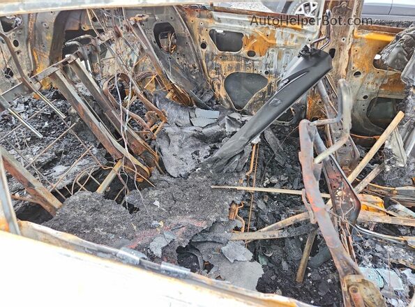 JA4ATWAA3NZ056355 2022 MITSUBISHI ECLIPSE Burn Вид задніх сидінь