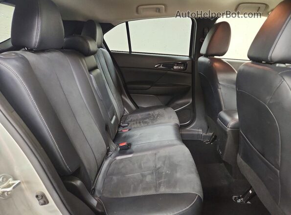 JA4ATWAA3RZ062940 2024 MITSUBISHI ECLIPSE Silver უკანა სალონის ხედი