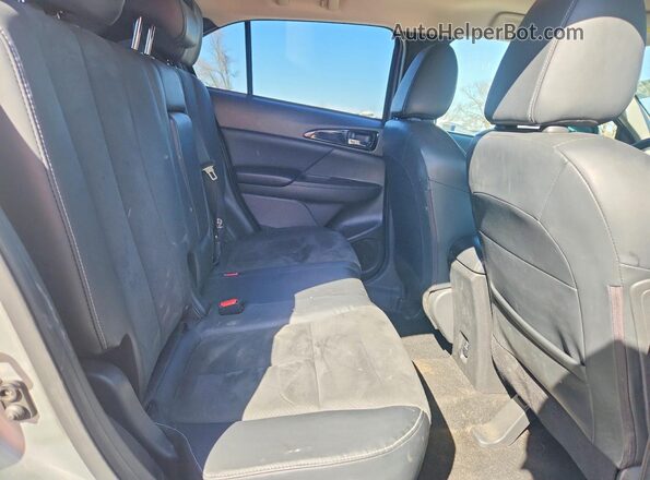JA4ATWAA4NZ005477 2022 MITSUBISHI ECLIPSE Silver Սալոնի հետևի տեսք
