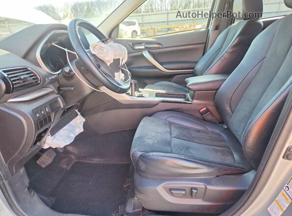 JA4ATWAA4NZ005477 2022 MITSUBISHI ECLIPSE Silver Սալոնի դիմացի տեսք