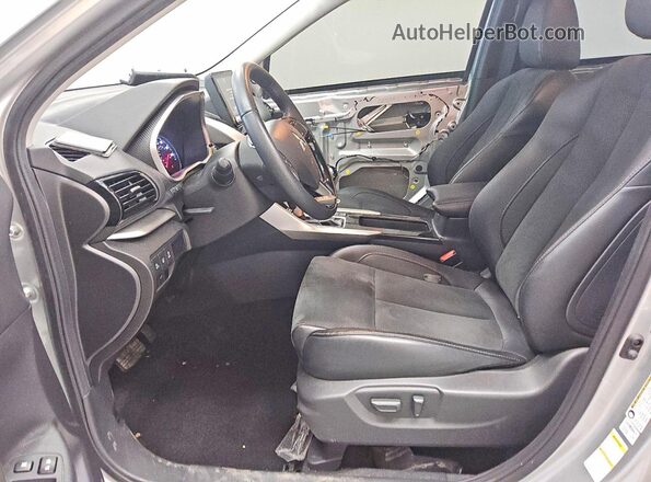 JA4ATWAA4RZ065216 2024 MITSUBISHI ECLIPSE Silver წინა სალონის ხედი