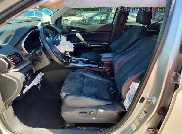 JA4ATWAA5RZ014839 2024 MITSUBISHI ECLIPSE Silver Սալոնի դիմացի տեսք