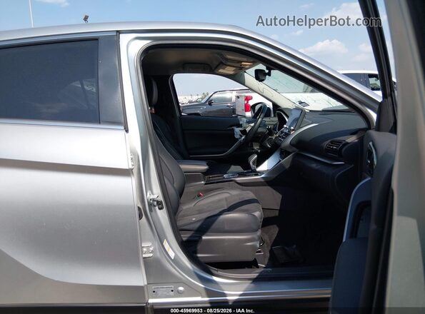 JA4ATWAA6TZ004411 2026 MITSUBISHI ECLIPSE CROSS Silver Вид салону спереду