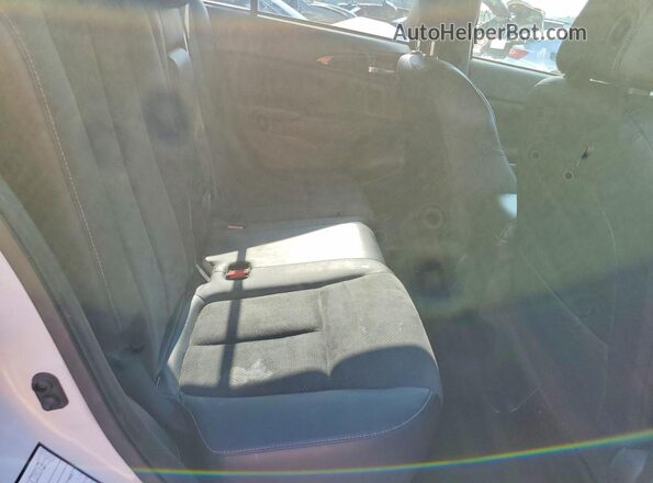 JA4ATWAAXRZ006915 2024 MITSUBISHI ECLIPSE Белый Вид задней части салона