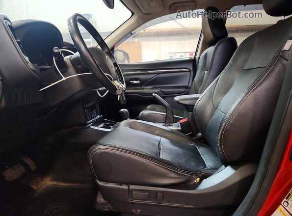 JA4AZ2A35HZ609682 2017 MITSUBISHI OUTLANDER Red წინა სალონის ხედი