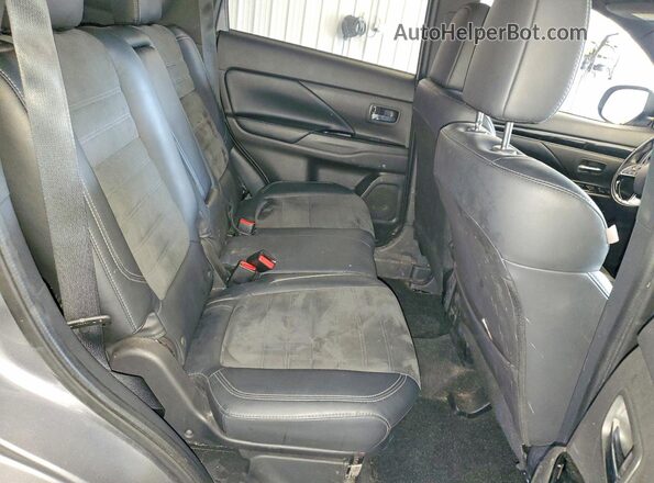 JA4AZ3A31KZ028774 2019 MITSUBISHI OUTLANDER Gray Vista interior trasera