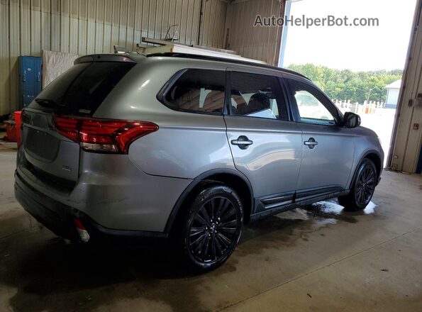 JA4AZ3A32LZ015078 2020 MITSUBISHI OUTLANDER Silver უკანა მარჯვენა