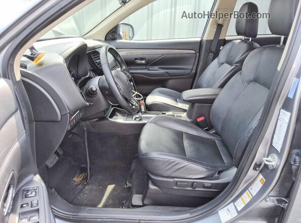JA4AZ3A33LZ020936 2020 MITSUBISHI OUTLANDER Charcoal წინა სალონის ხედი