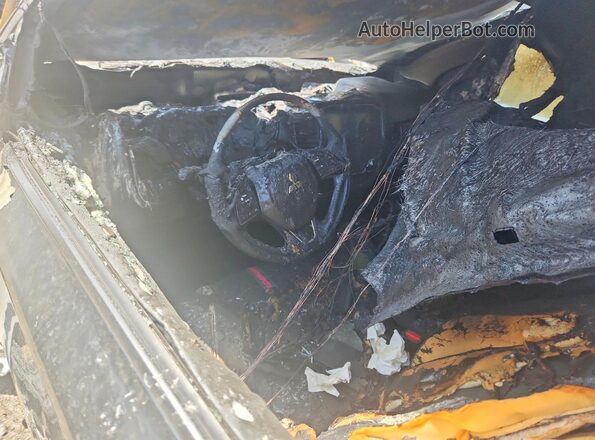 JA4AZ3A34LZ044257 2020 MITSUBISHI OUTLANDER Black წინა პანელის ხედი