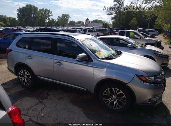JA4AZ3A39GZ050593 2016 MITSUBISHI OUTLANDER Silver Widok wnętrza z tyłu