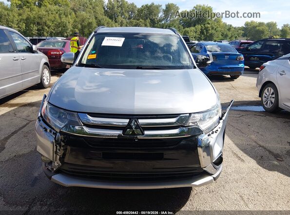 JA4AZ3A39GZ050593 2016 MITSUBISHI OUTLANDER Silver Widok zestawu wskaźników