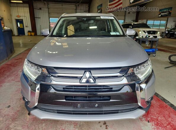 JA4AZ3A3XJZ007730 2018 MITSUBISHI OUTLANDER Silver Front view