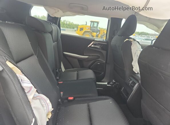 JA4J3UA80SZ056522 2025 MITSUBISHI OUTLANDER Silver Вид задньої частини салону
