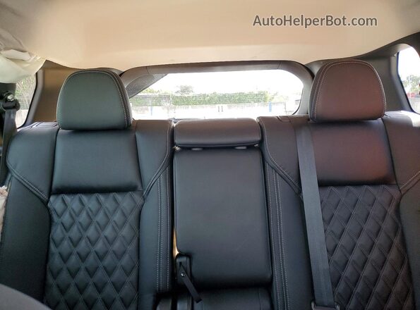 JA4J3VA85PZ009709 2023 MITSUBISHI OUTLANDER Silver Widok tylnych siedzeń