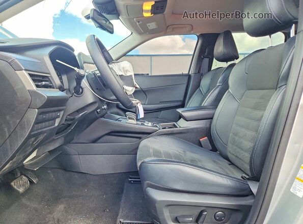 JA4J3VA85RZ040347 2024 MITSUBISHI OUTLANDER Серебряный Вид панели приборов