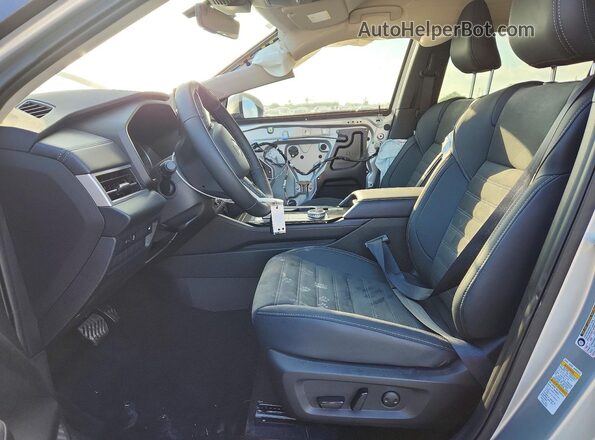 JA4J3VAB4TZ008573 2026 MITSUBISHI OUTLANDER Silver წინა სალონის ხედი