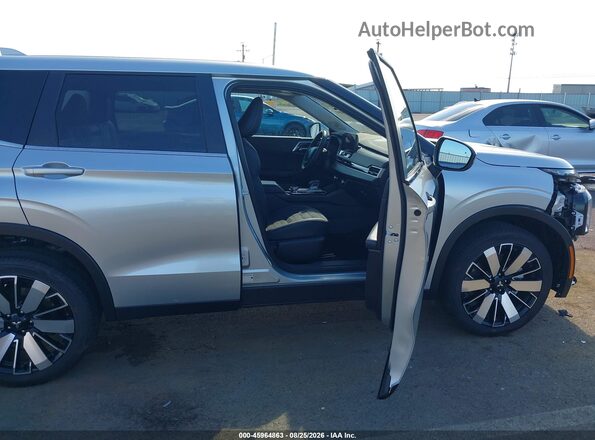 JA4J3VABXTZ047491 2026 MITSUBISHI OUTLANDER Silver Սալոնի դիմացի տեսք