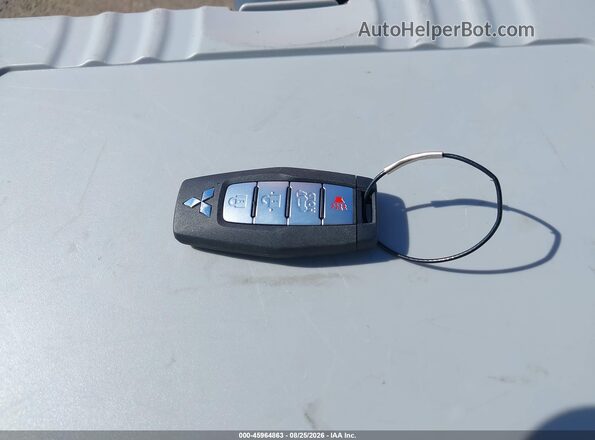JA4J3VABXTZ047491 2026 MITSUBISHI OUTLANDER Silver Առջևի վահանակի տեսք