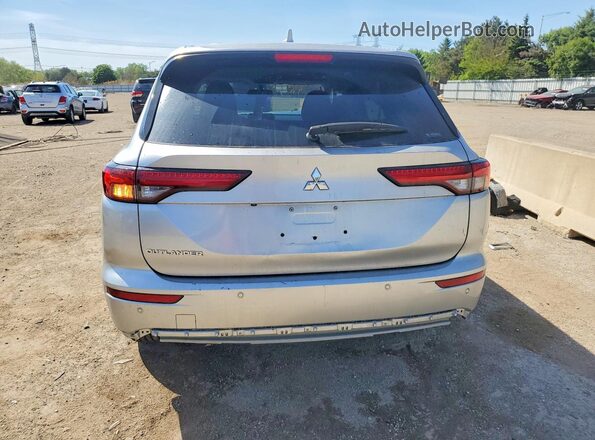 JA4J4TA80NZ044656 2022 MITSUBISHI OUTLANDER Серебряный Вид сзади