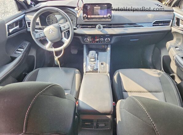 JA4J4TA83NZ041668 2022 MITSUBISHI OUTLANDER Черный Вид панели приборов
