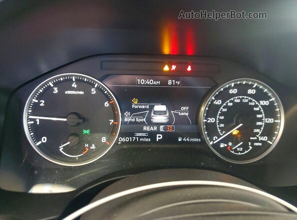 JA4J4TA87PZ058881 2023 MITSUBISHI OUTLANDER Red ხელსაწყოთა პანელის ხედი