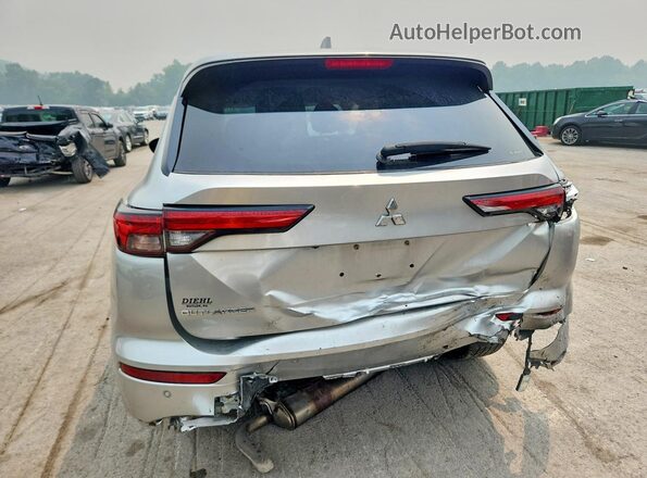 JA4J4TA88NZ027846 2022 MITSUBISHI OUTLANDER Silver უკანა ხედი