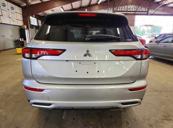 JA4J4UA81PZ048451 2023 MITSUBISHI OUTLANDER Silver უკანა ხედი